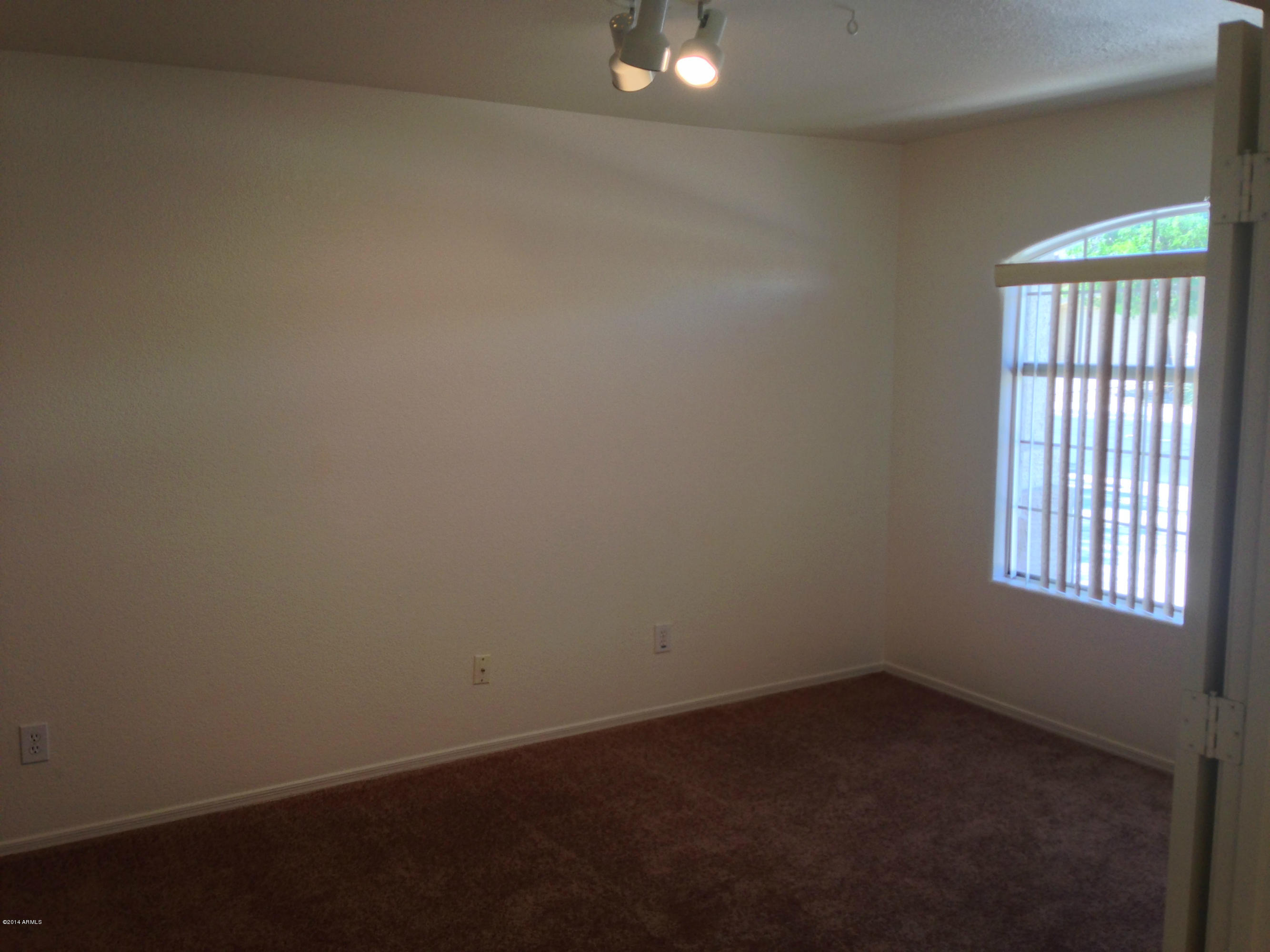 2043 East Willow Wick Road Gilbert, AZ 85296 - Photo 9 of 17 IMG_1810