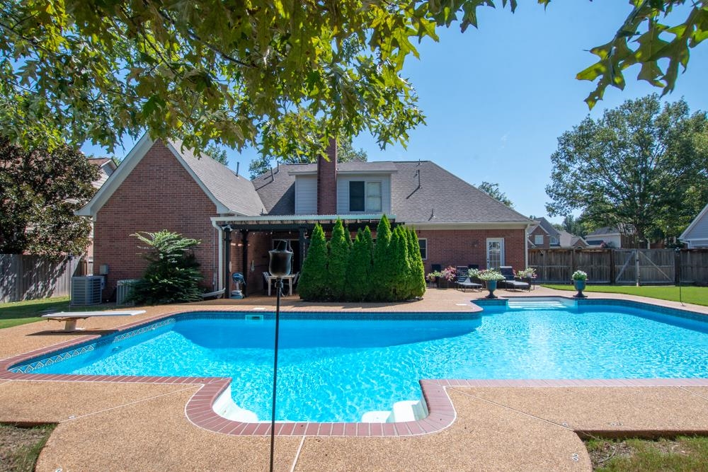 1629 John Ridge Drive Collierville, TN 38017 - Photo 3 of 37 Gallery Image 3