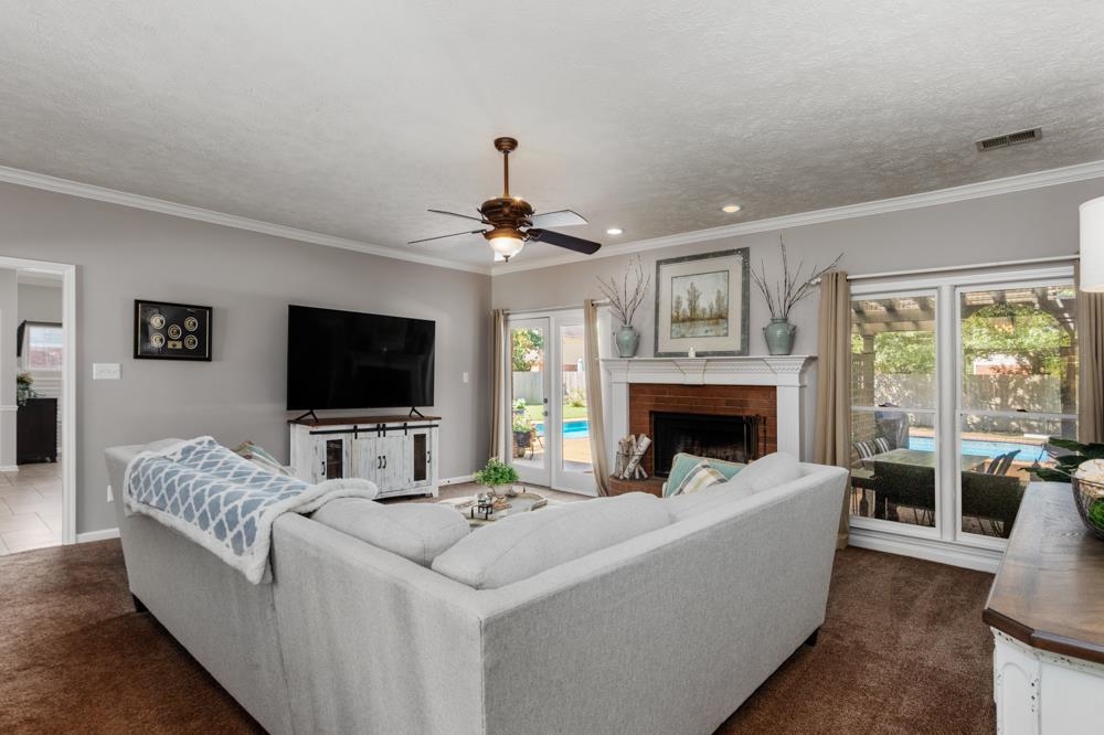 1629 John Ridge Drive Collierville, TN 38017 - Photo 7 of 37 Gallery Image 7