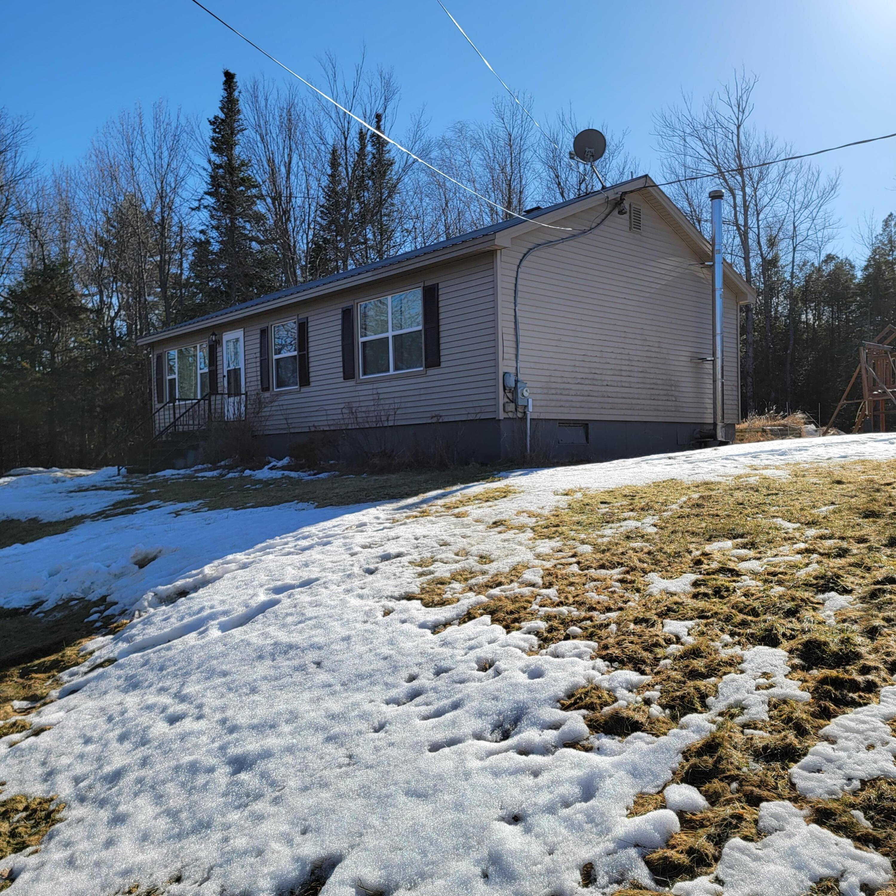 538 Elm Hill Road South Paris, ME 04281 - Photo 3 of 30 20220323_160922