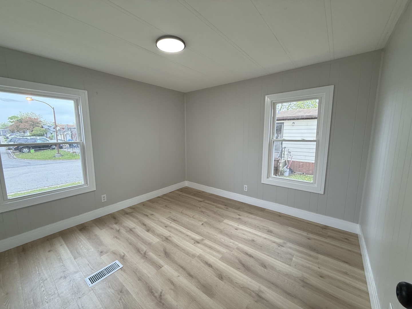 231 Blackthorn Road Matteson, IL 60443 - Photo 14 of 17 Gallery Image 14