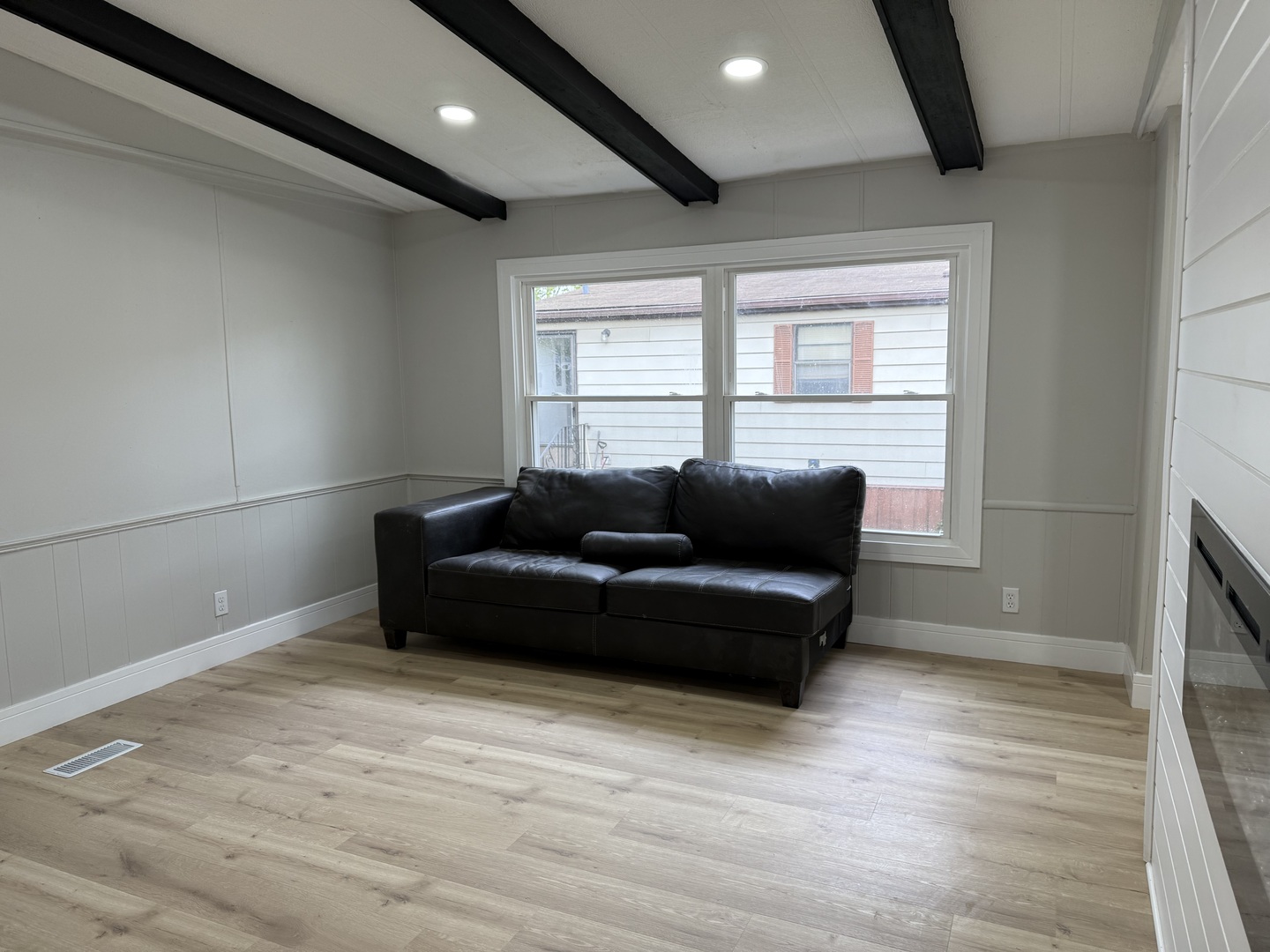 231 Blackthorn Road Matteson, IL 60443 - Photo 16 of 17 Gallery Image 16