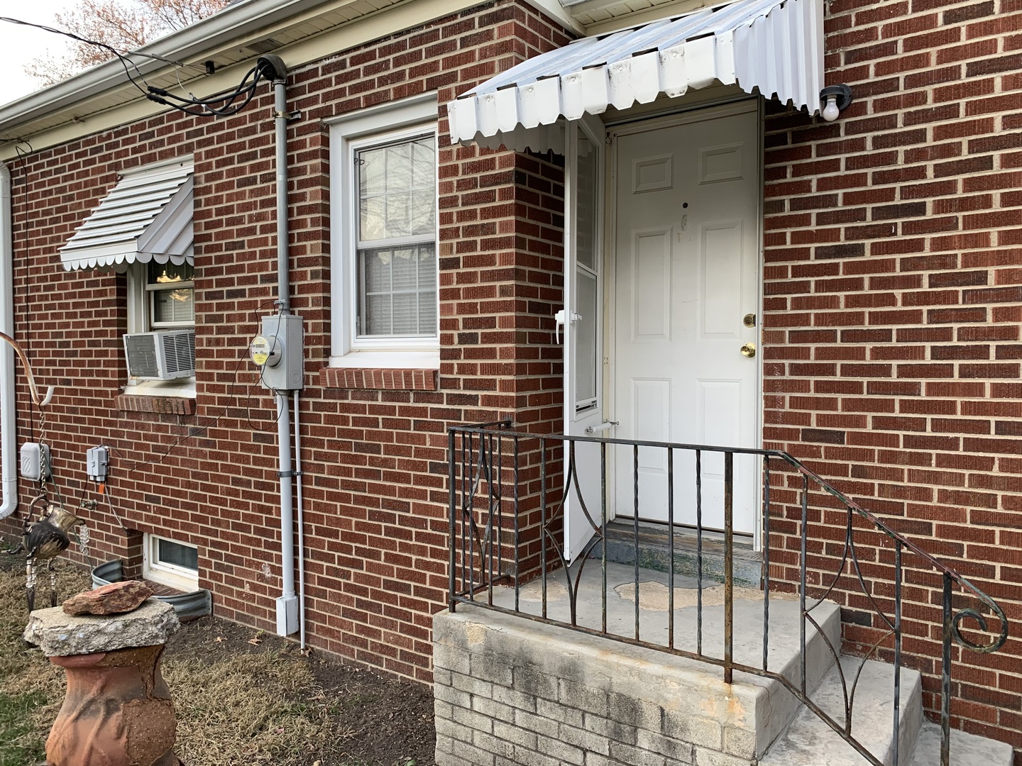 1013 West Daniel Street Champaign, IL 61821 - Photo 2 of 3