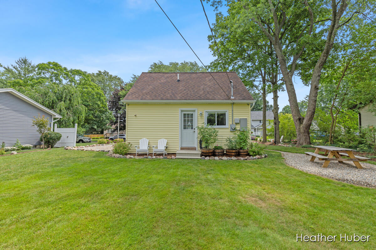 3018 Ingham Street Lansing, MI 48911 - Photo 18 of 23 IMG_1017