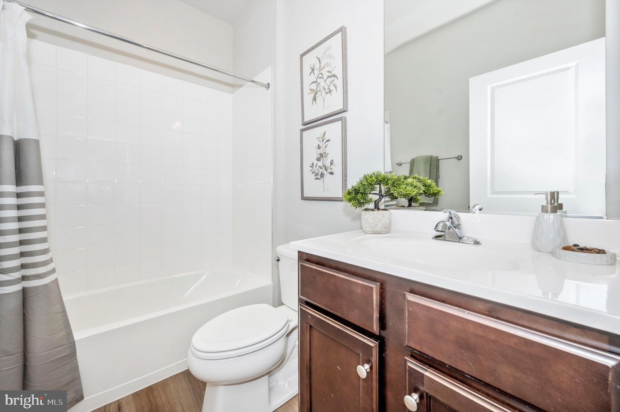 1428 Ricketts Road Frederick, MD 21702 - Photo 30 of 63 Full Bath w/ Tub