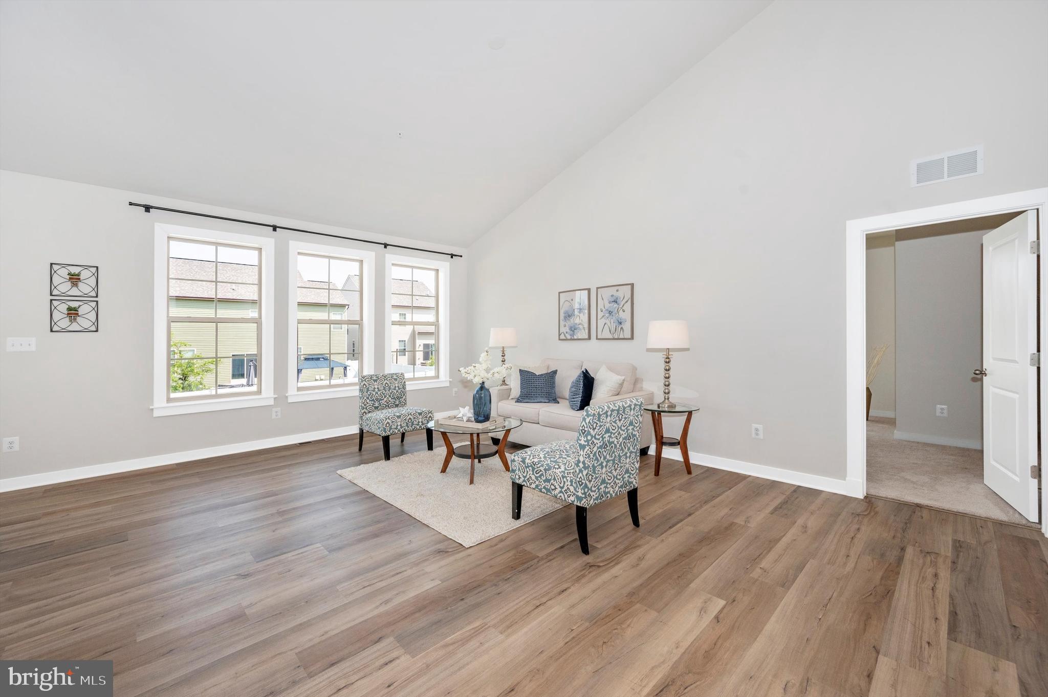 1428 Ricketts Road Frederick, MD 21702 - Photo 4 of 63 Living Room