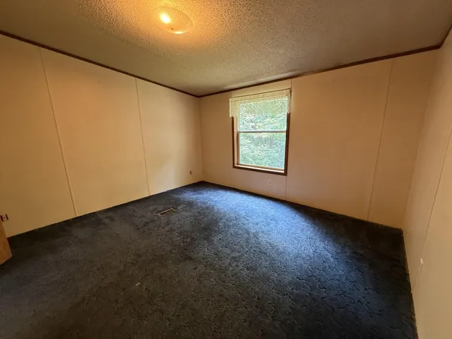 $169,000 | 21641 Lake Drive, Evart, MI 49631