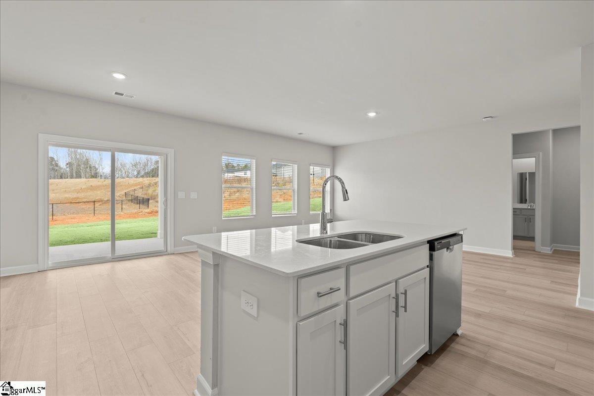 106 Madison Court Gray Court, SC 29645 - Photo 8 of 50