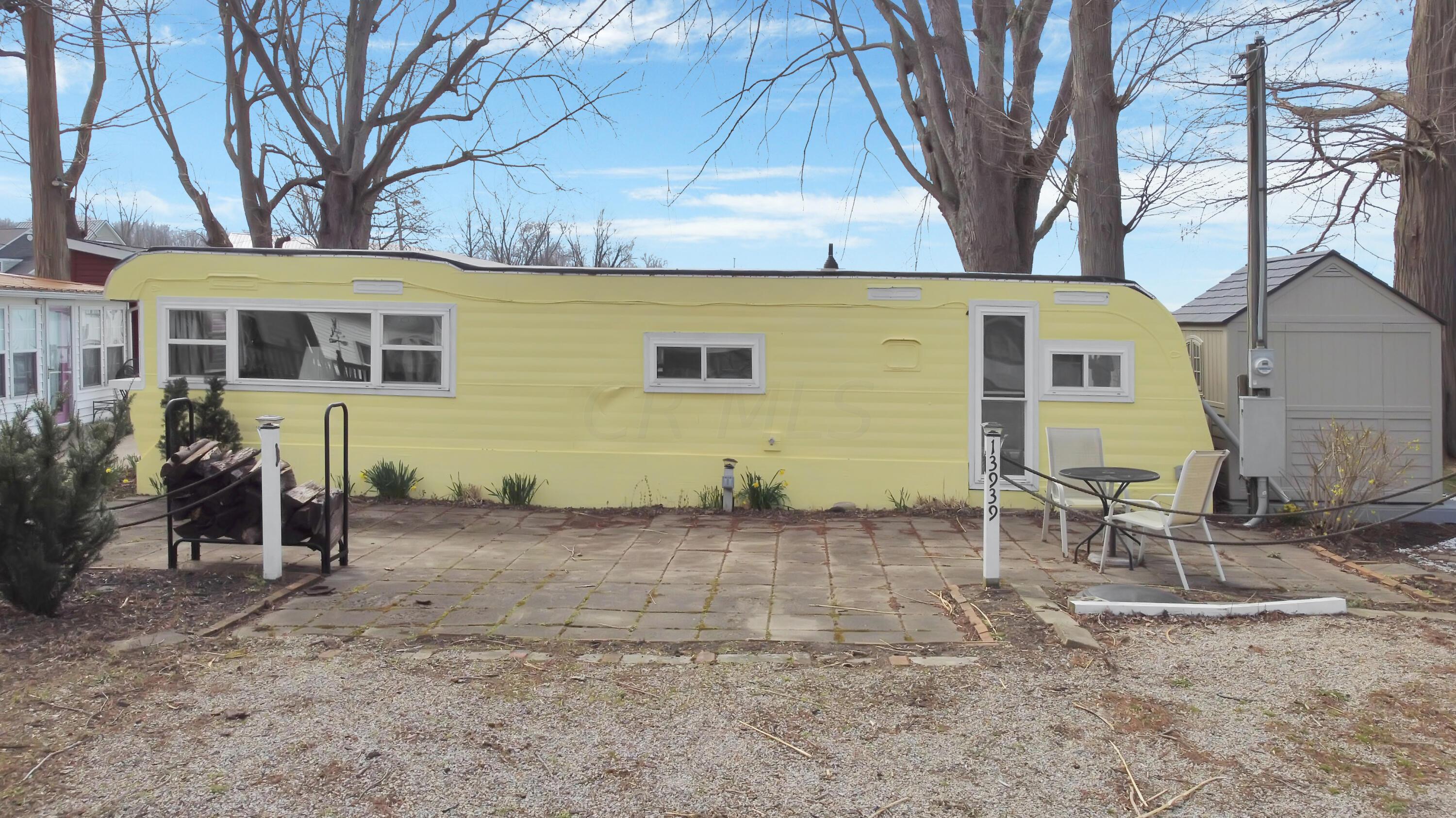 13939 Custers Point Road Northeast Thornville, OH 43076 - Photo 4 of 25 DJI_0694