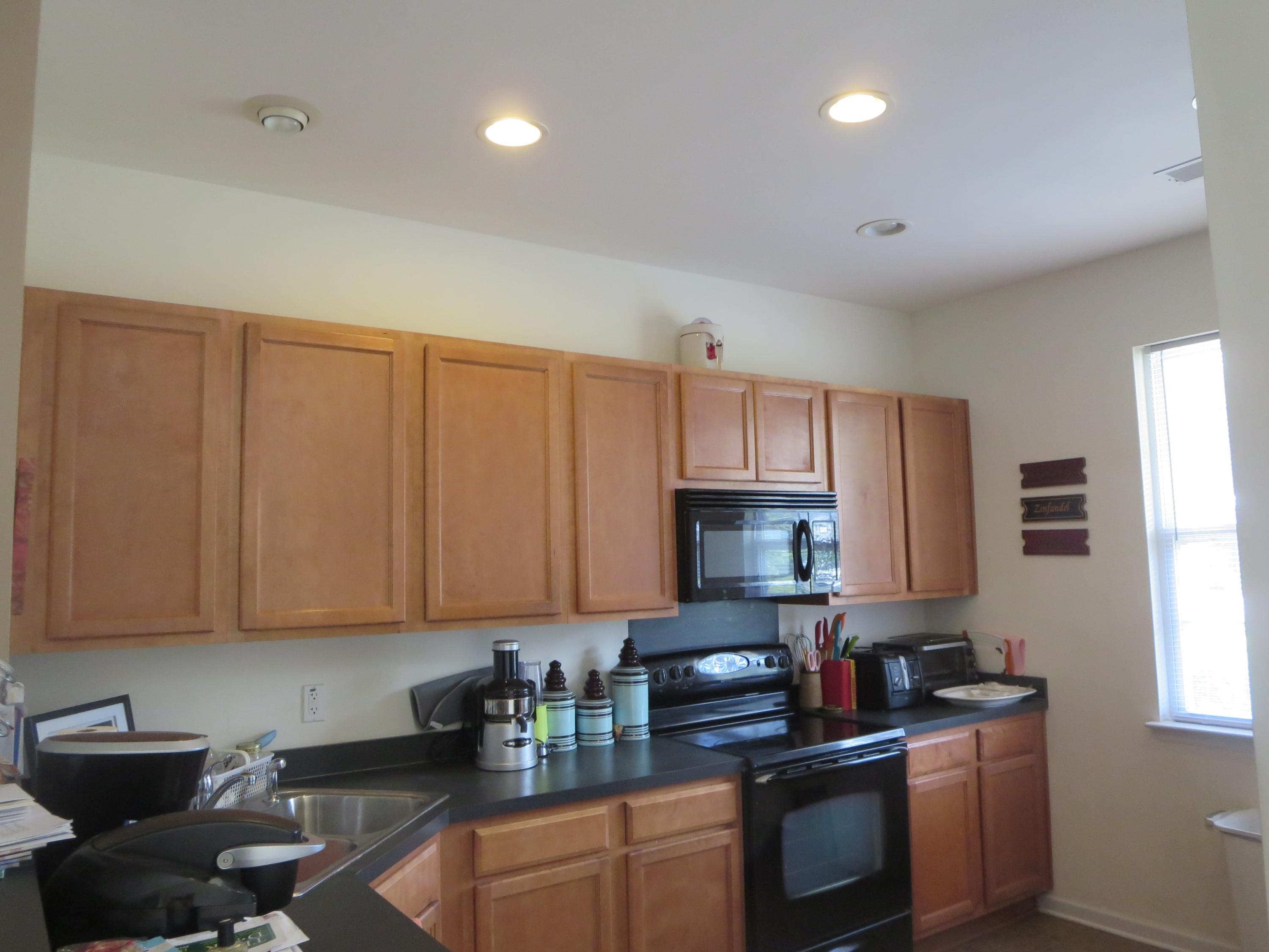 1526 Royal Colony Road Johns Island, SC 29455 - Photo 2 of 13 Kitchen