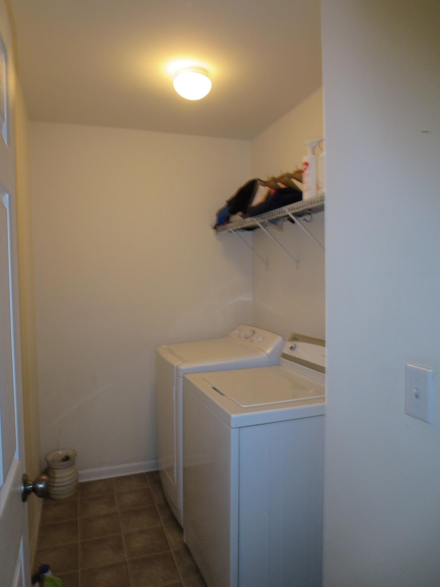 1526 Royal Colony Road Johns Island, SC 29455 - Photo 13 of 13 Laundry