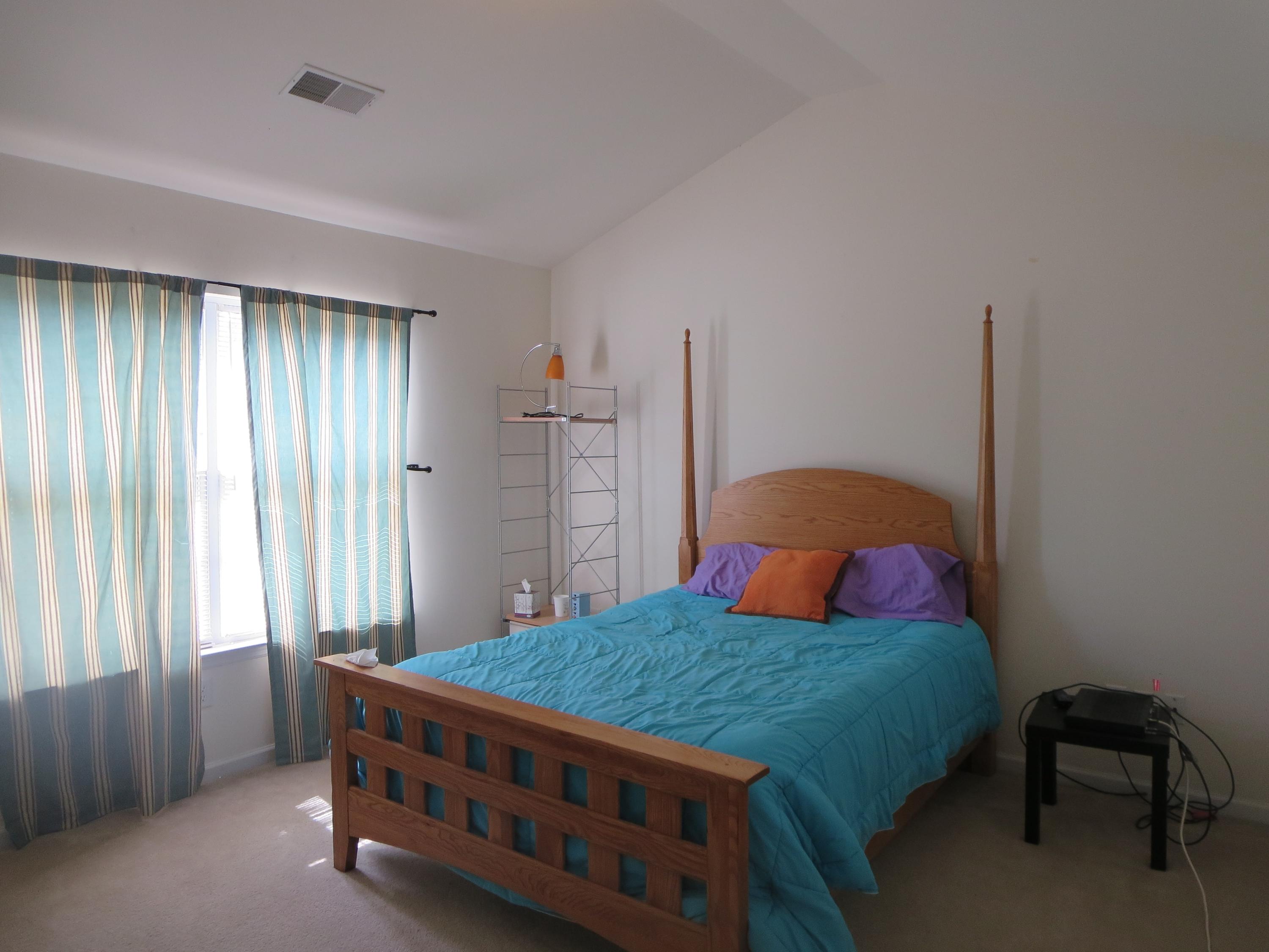 1526 Royal Colony Road Johns Island, SC 29455 - Photo 10 of 13 Guest bedroom