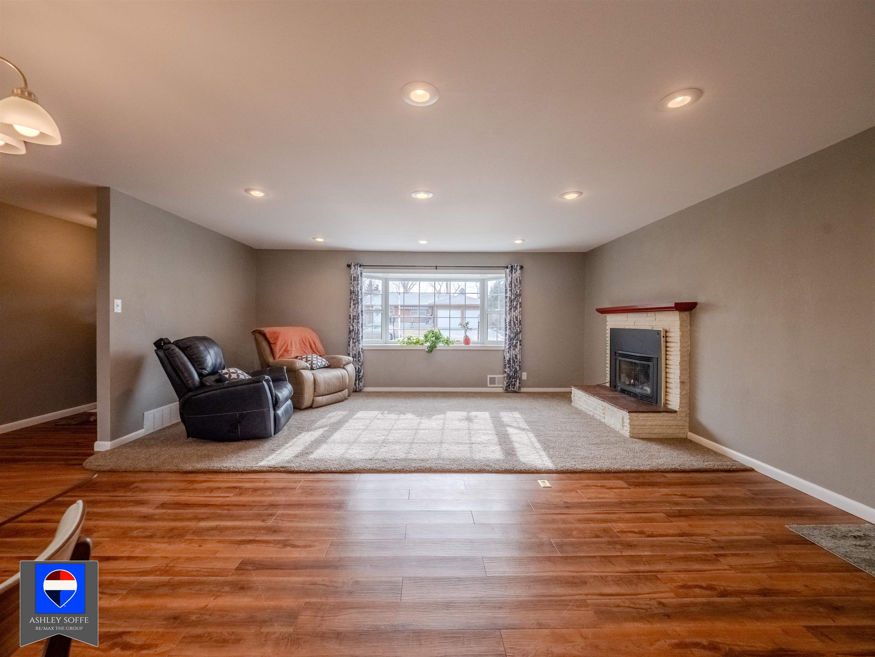 1124 Granada Avenue Casper, WY 82601 - Photo 4 of 30