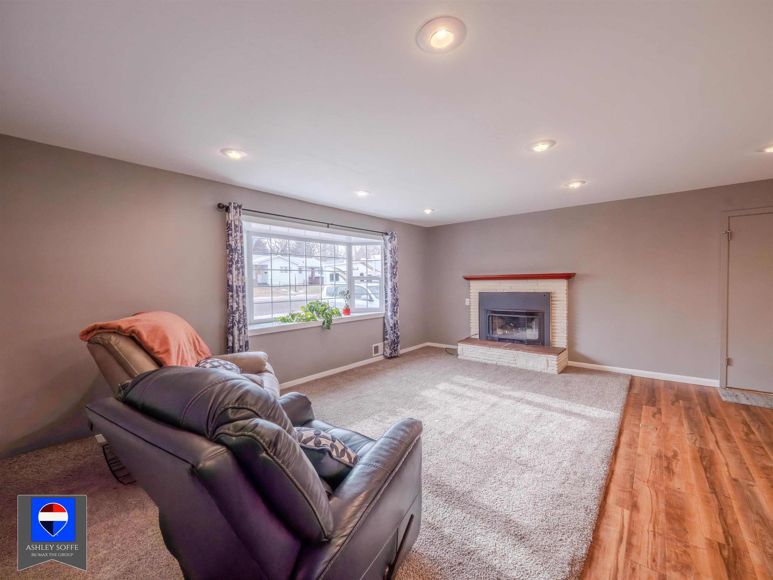 1124 Granada Avenue Casper, WY 82601 - Photo 6 of 30