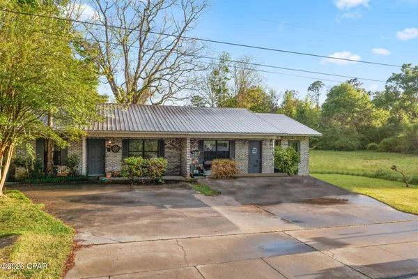 $299,999 | 1433 South Boulevard, Chipley, FL 32428