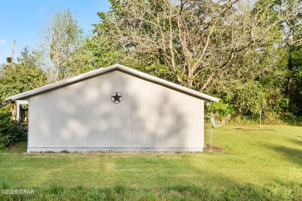 $299,999 | 1433 South Boulevard, Chipley, FL 32428