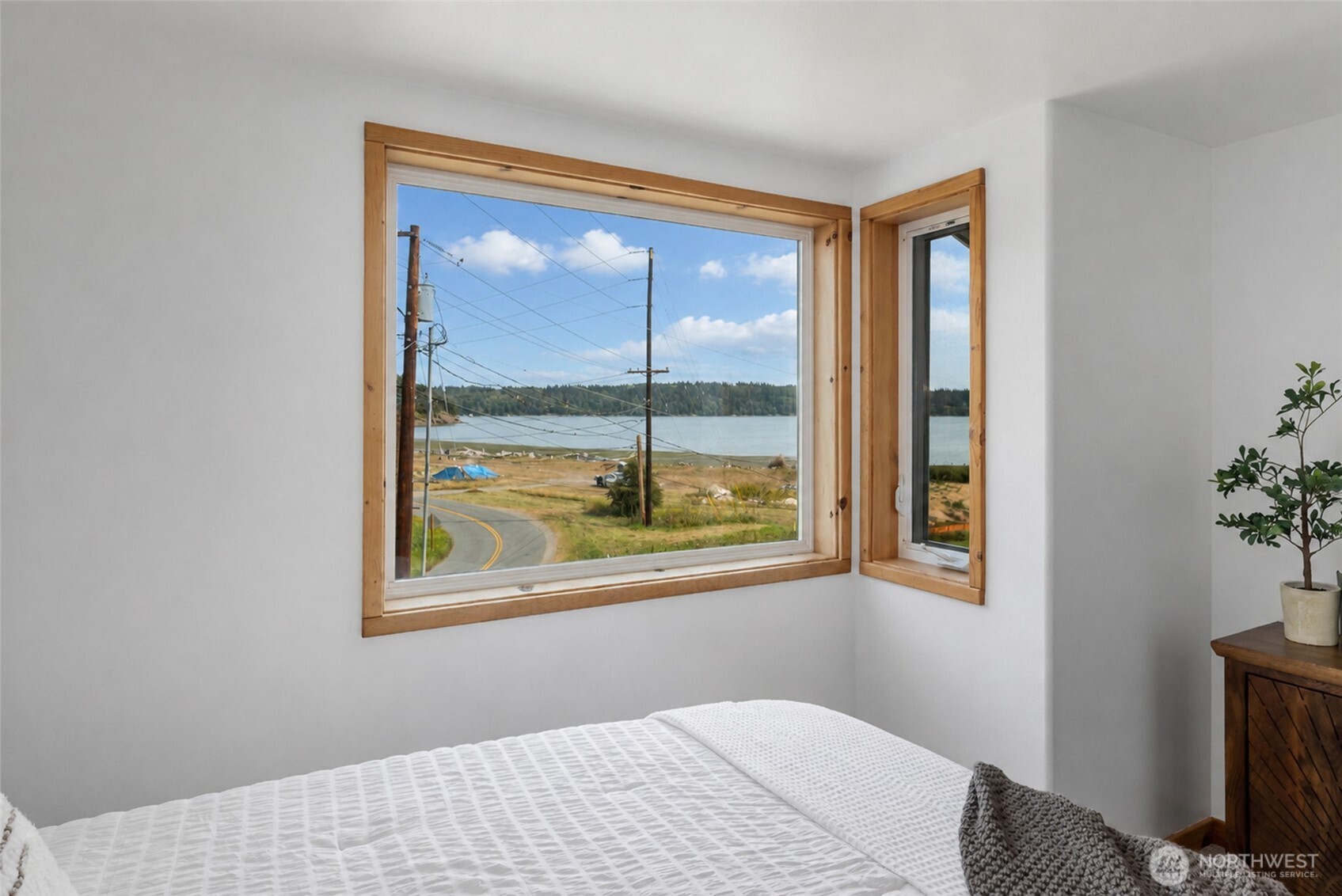 13327 Satterlee Road Anacortes, WA 98221 - Photo 22 of 38 Gallery Image 22