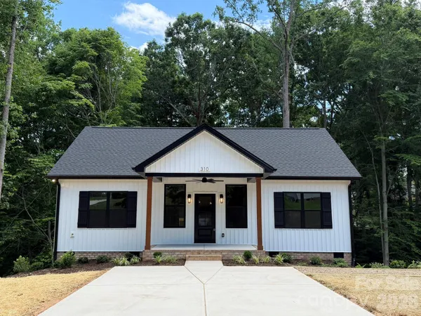 $309,900 | 310 Willow Street, Stanley, NC 28164