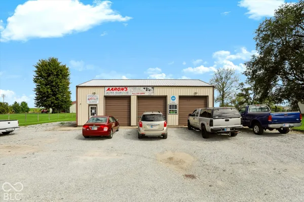 $429,900 | 3806 Highway 3, New Castle, IN 47362