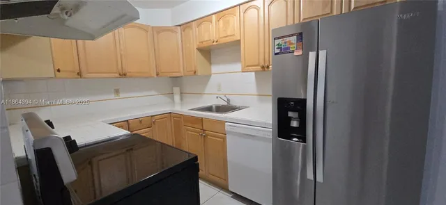 $2,799 | Boulevard Heights, Hollywood, FL 33024