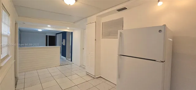 $2,799 | Boulevard Heights, Hollywood, FL 33024