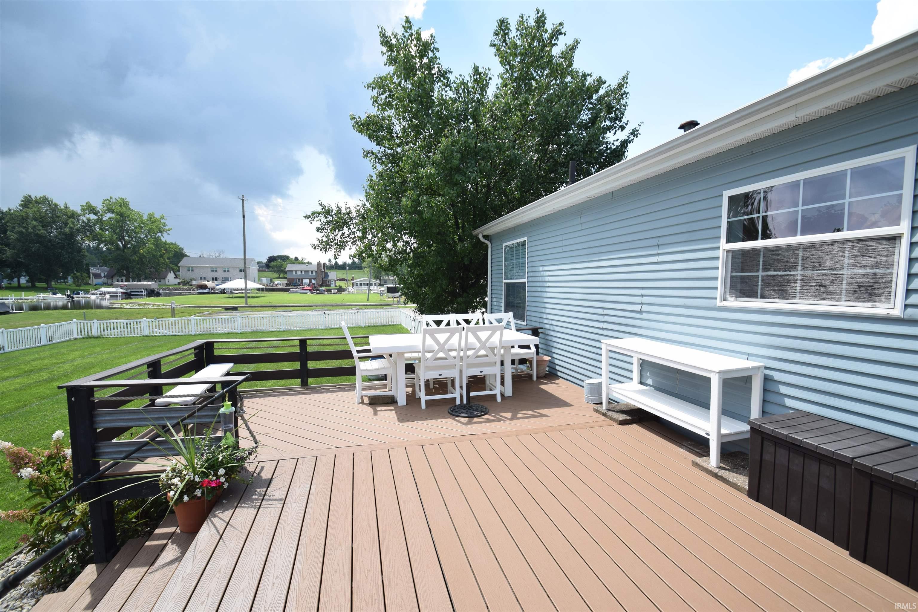9828 Lincoln Road Syracuse, IN 46567 - Photo 29 of 34 Gallery Image 29