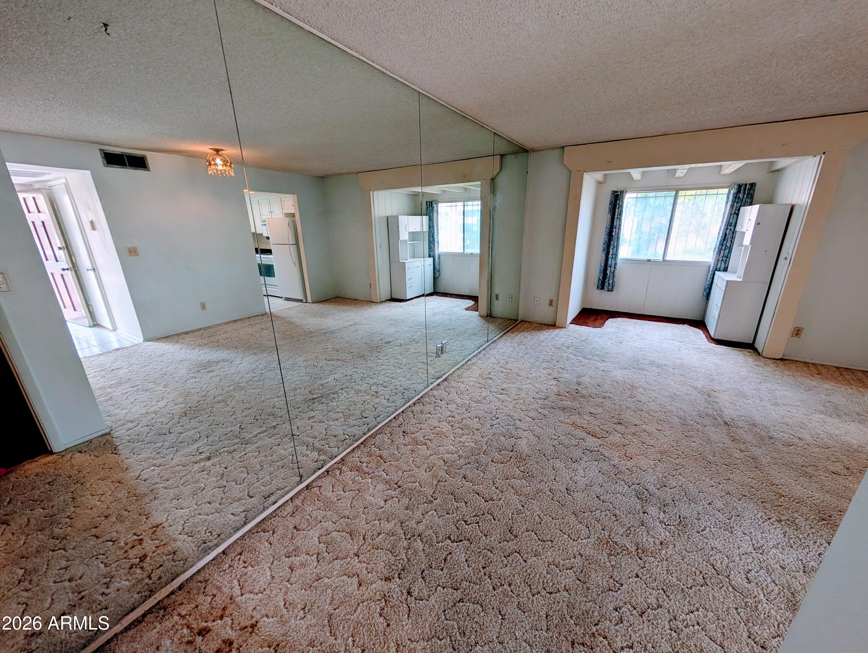 7126 North 19th Avenue, Unit 118 Phoenix, AZ 85021 - Photo 3 of 25 living area