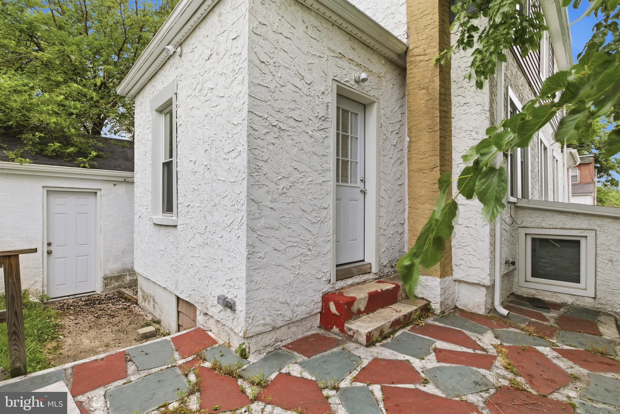 820 Greenhill Road Sharon Hill, PA 19079 - Photo 31 of 37