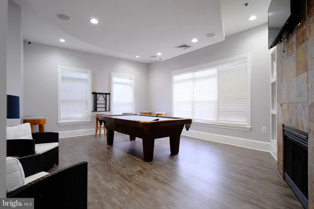 $309,900 | 505 Sunset View Terrace Southeast, Unit 104, Leesburg, VA 20175