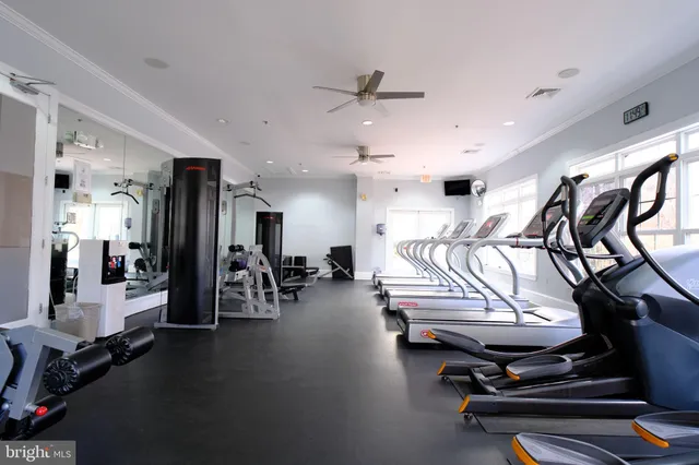 $309,900 | 505 Sunset View Terrace Southeast, Unit 104, Leesburg, VA 20175