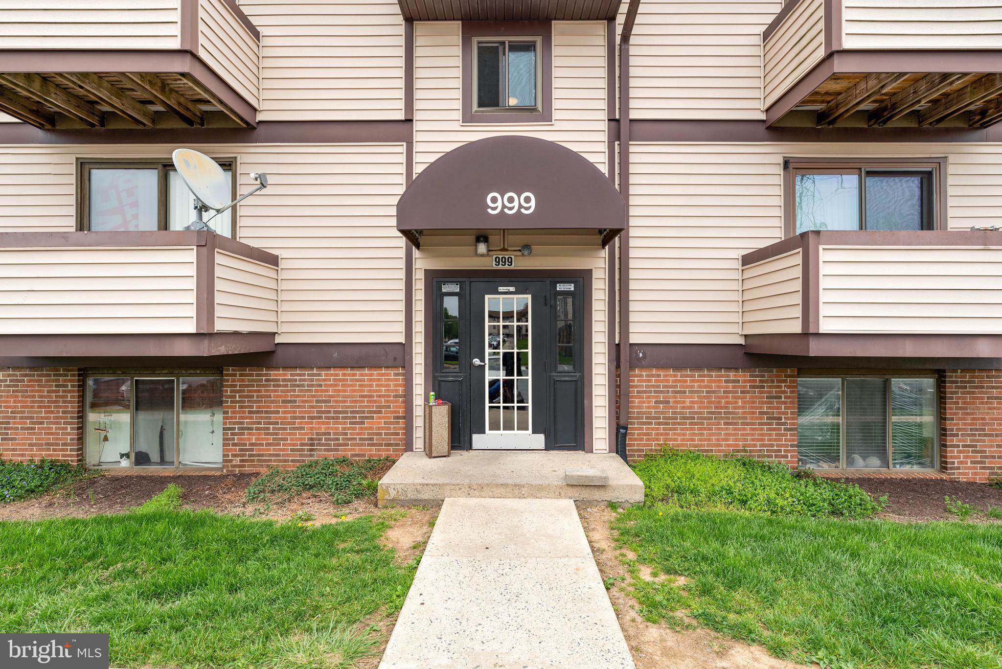 999 Heather Ridge Drive, Unit 2G Frederick, MD 21702 - Photo 2 of 31