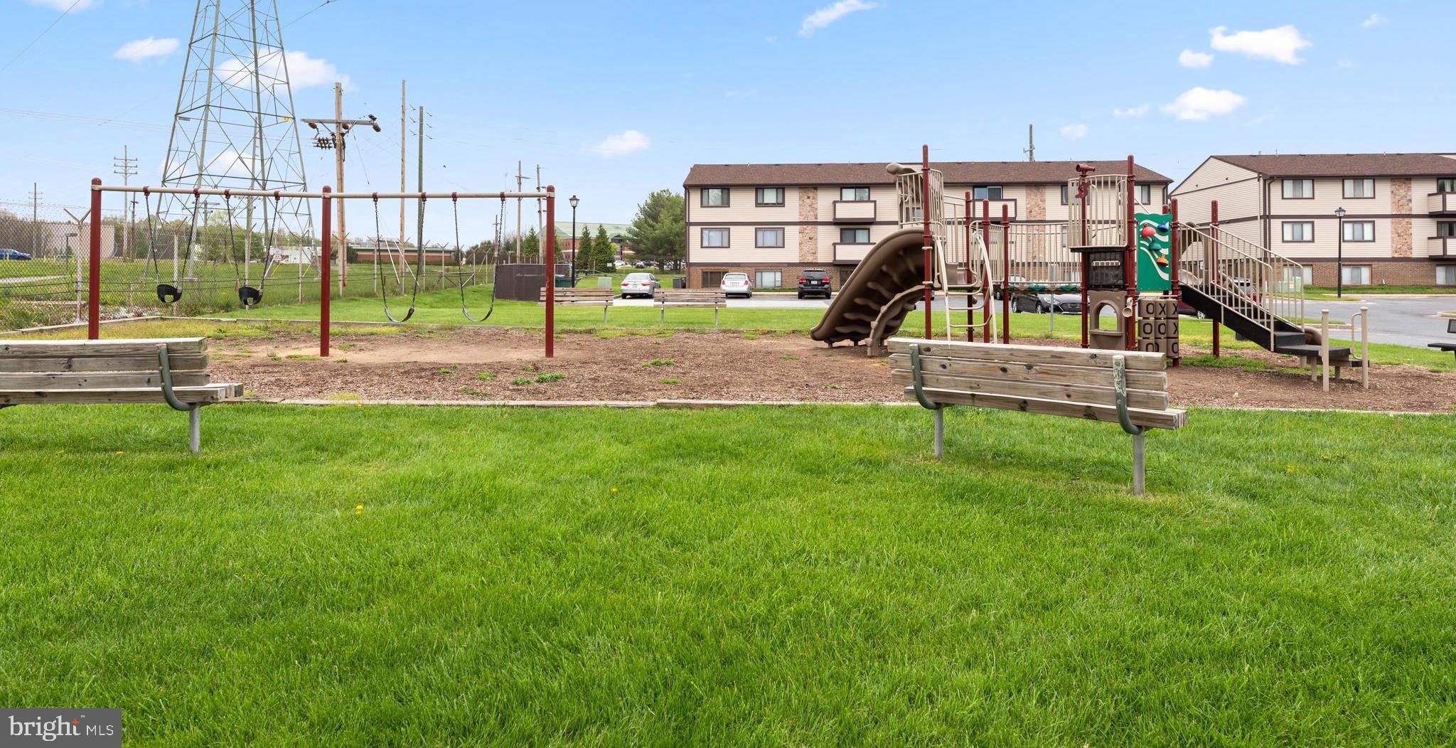 999 Heather Ridge Drive, Unit 2G Frederick, MD 21702 - Photo 30 of 31 Community Playground