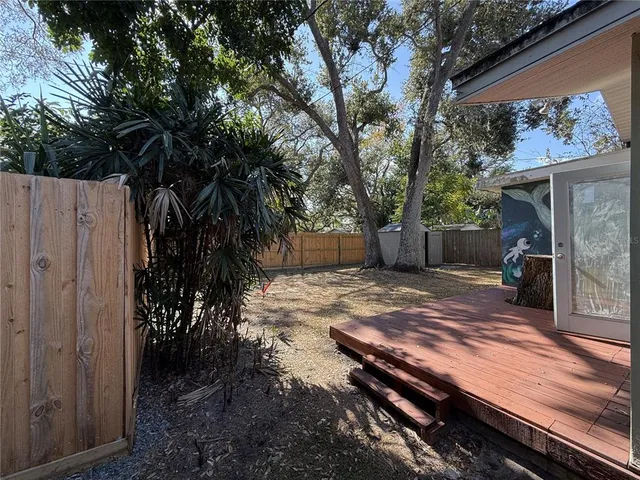 $2,300 | 421 5th Avenue Northeast, Largo, FL 33770