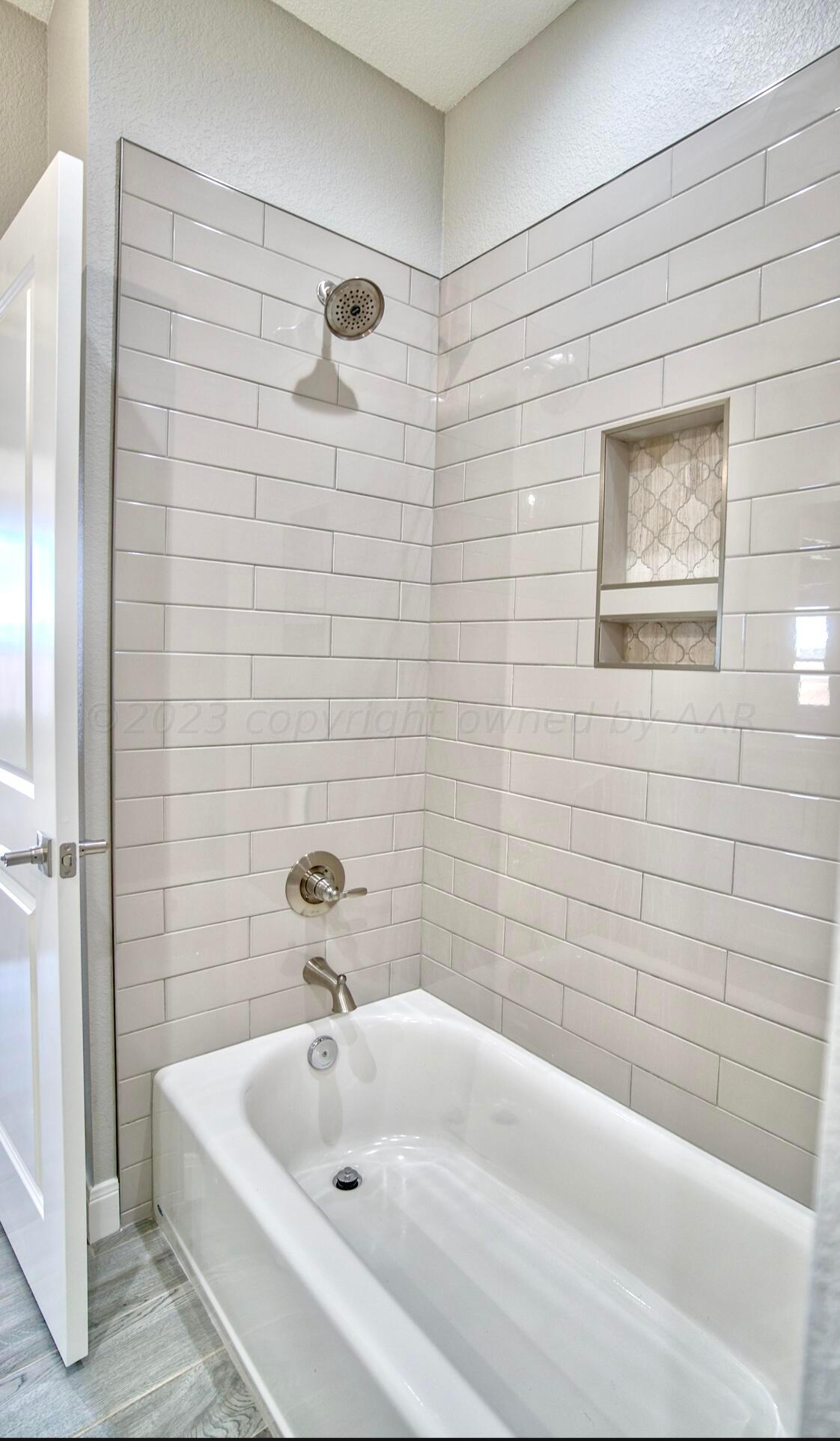 3651 Whitetail Springs Road Amarillo, TX 79119 - Photo 24 of 32 Guest Bath