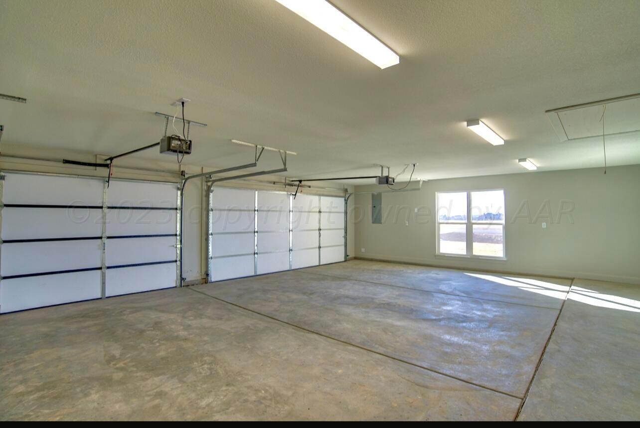 3651 Whitetail Springs Road Amarillo, TX 79119 - Photo 32 of 32 Garage