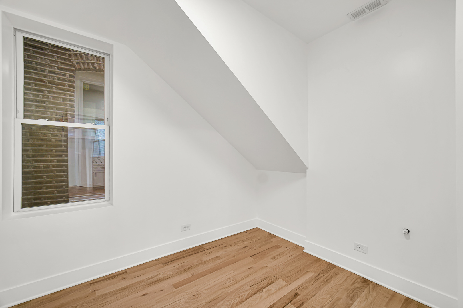 5742 South Morgan Street Chicago, IL 60621 - Photo 15 of 22 Gallery Image 15