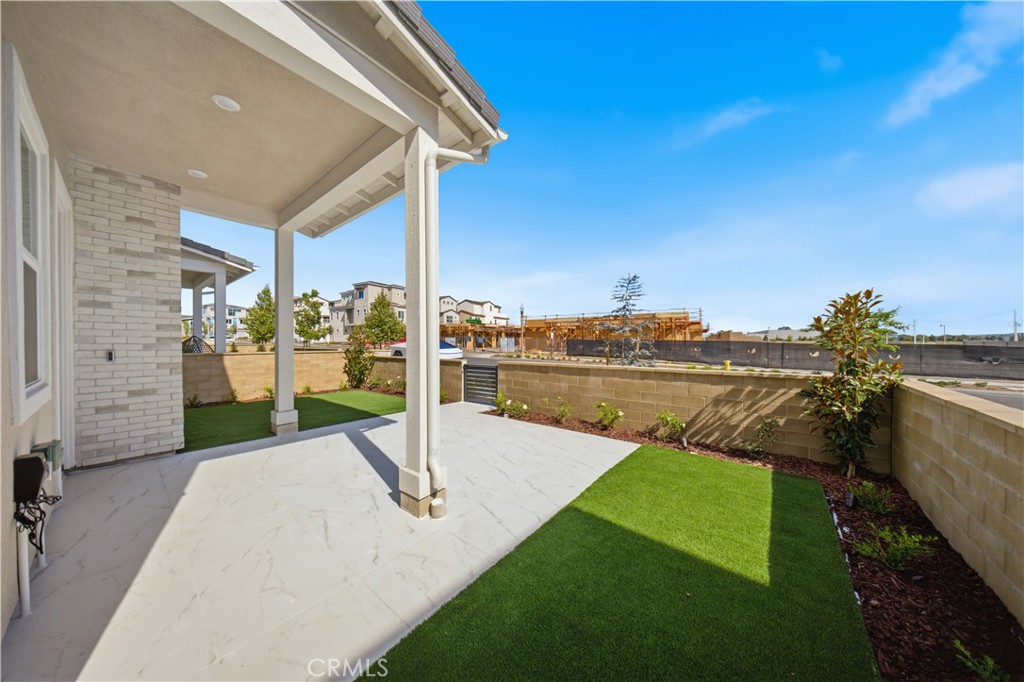 643 Gadwall Irvine, CA 92618 - Photo 5 of 40