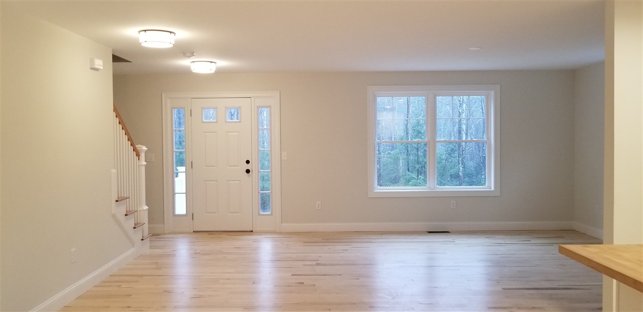 110 Raymond Road Nottingham, NH 03290 - Photo 12 of 39