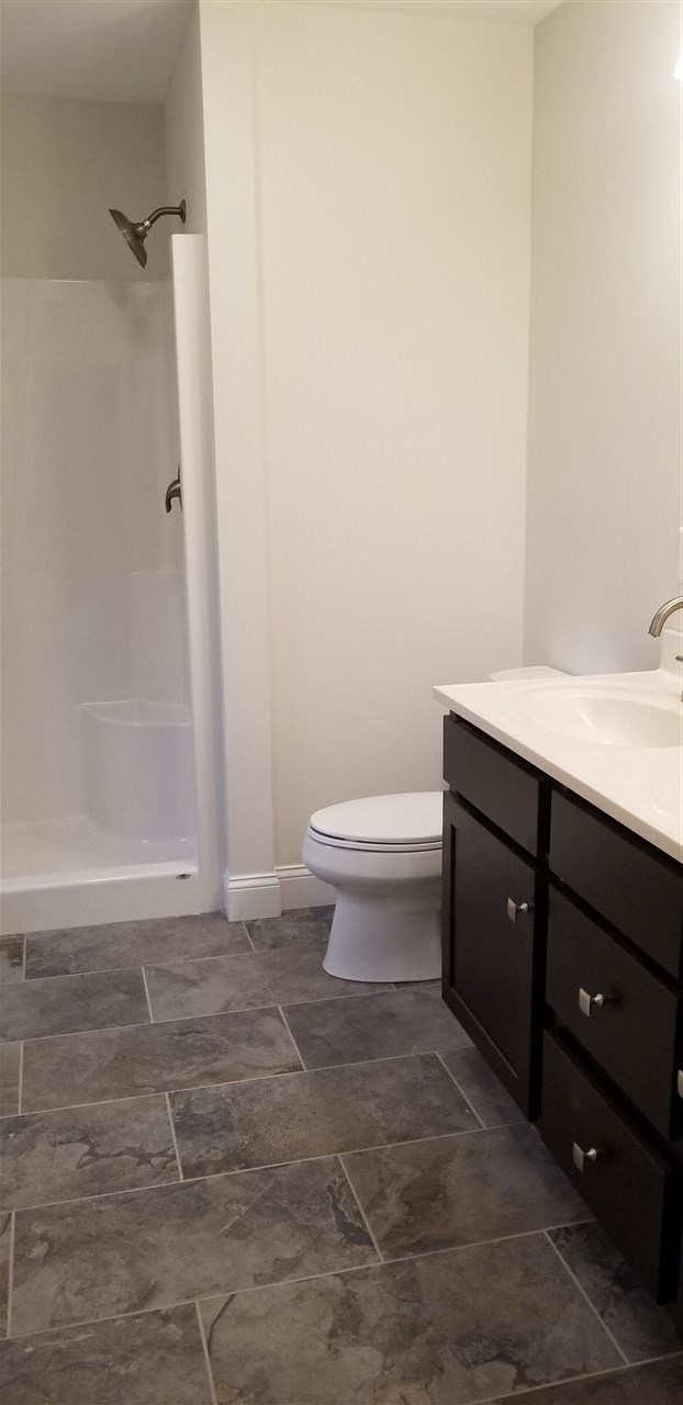 110 Raymond Road Nottingham, NH 03290 - Photo 5 of 39