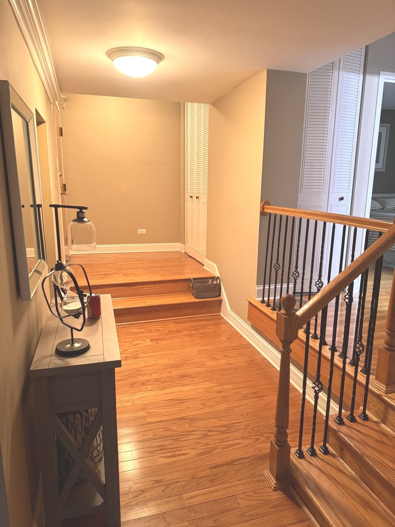 9009 Golf Road, Unit 2G Des Plaines, IL 60016 - Photo 7 of 35