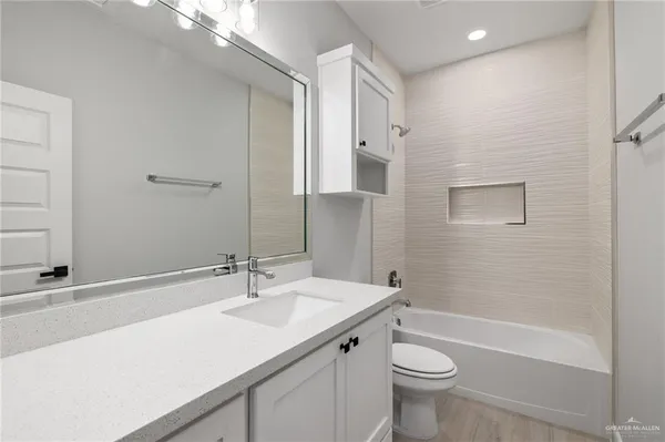 $1,300 | 11507 North 24th Lane, Unit 3, McAllen, TX 78504