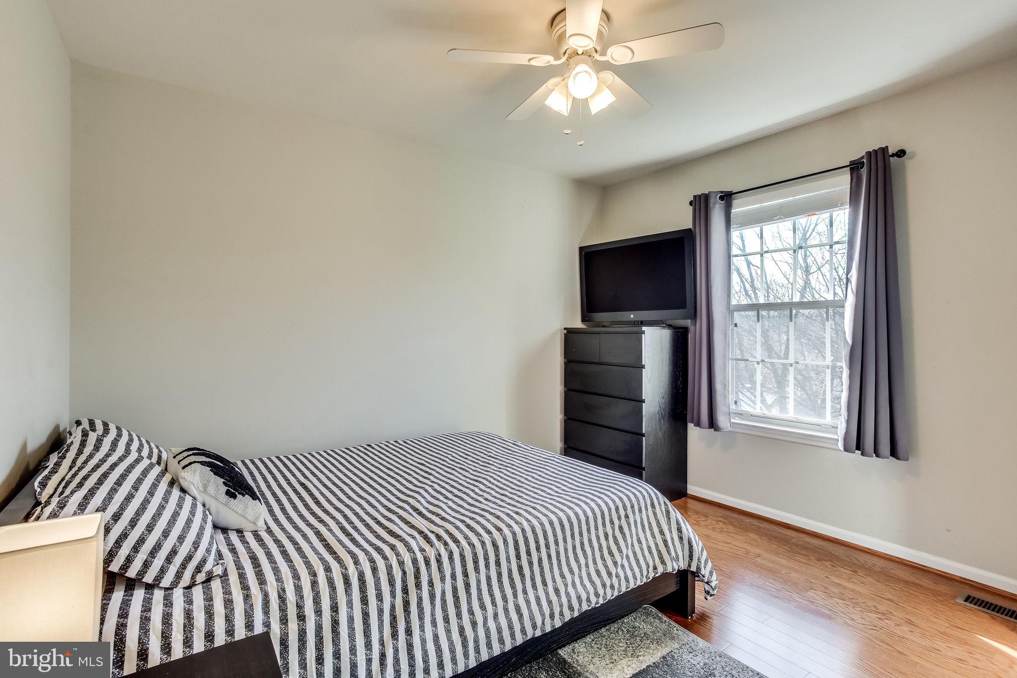 12524 Rock Ridge Road Herndon, VA 20170 - Photo 34 of 49 Gallery Image 34
