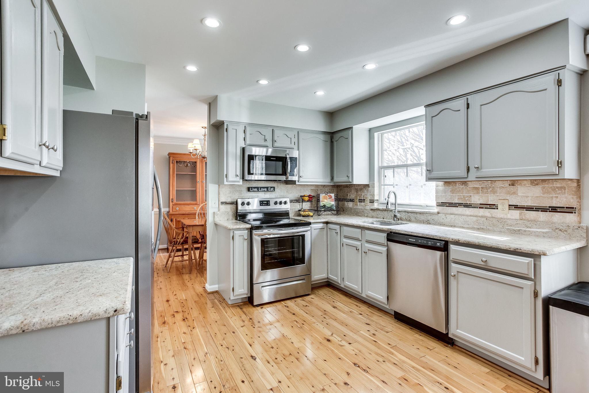 12524 Rock Ridge Road Herndon, VA 20170 - Photo 7 of 49 Gallery Image 7