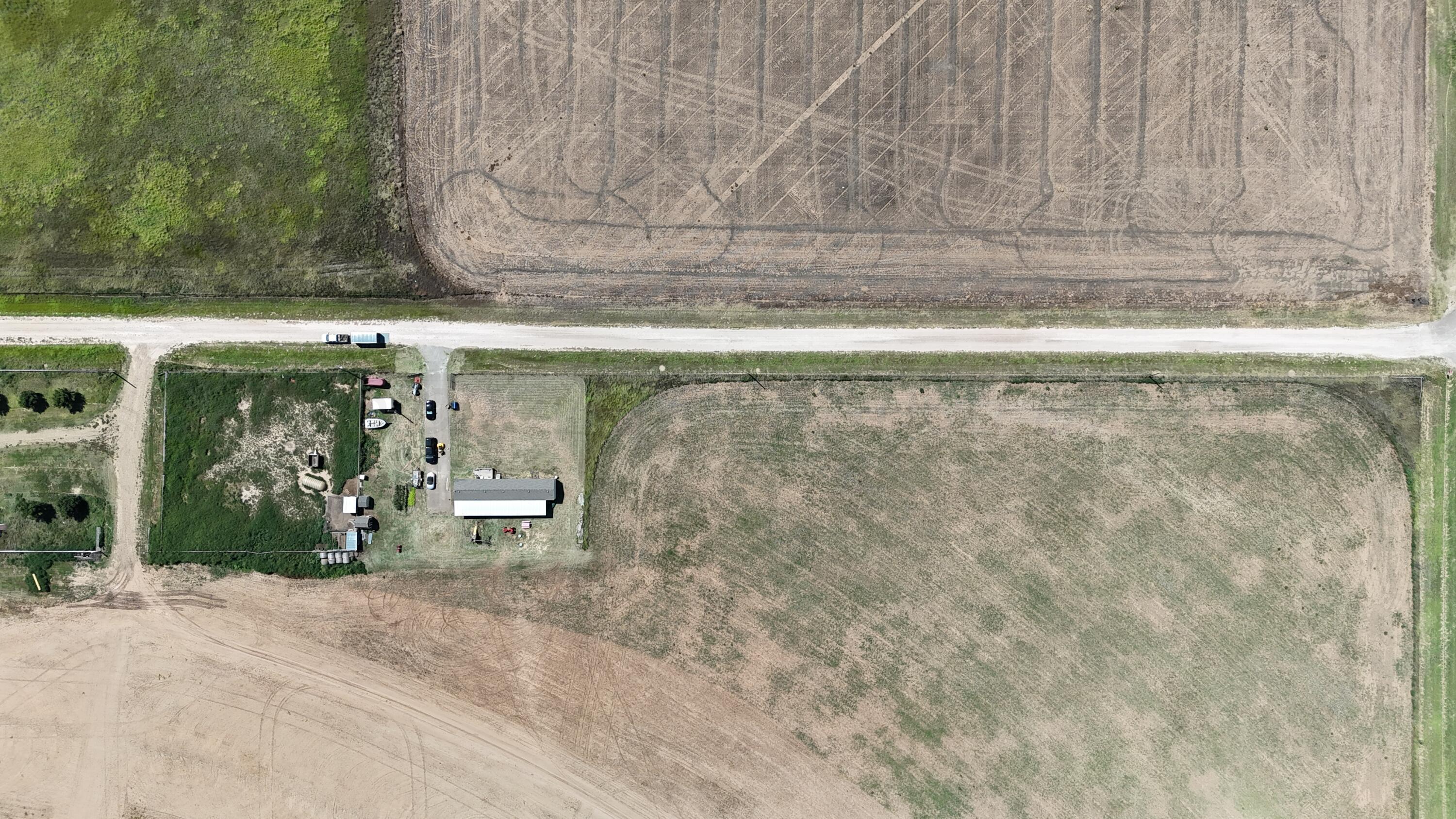 1405 County Road 17 Panhandle, TX 79068 - Photo 2 of 14 a view of water heater room