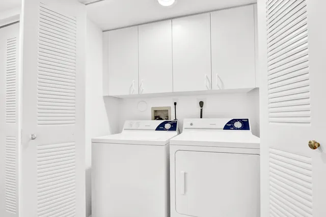 $3,000 | 52 Uno Lago Drive, Juno Beach, FL 33408