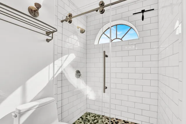 $3,000 | 52 Uno Lago Drive, Juno Beach, FL 33408