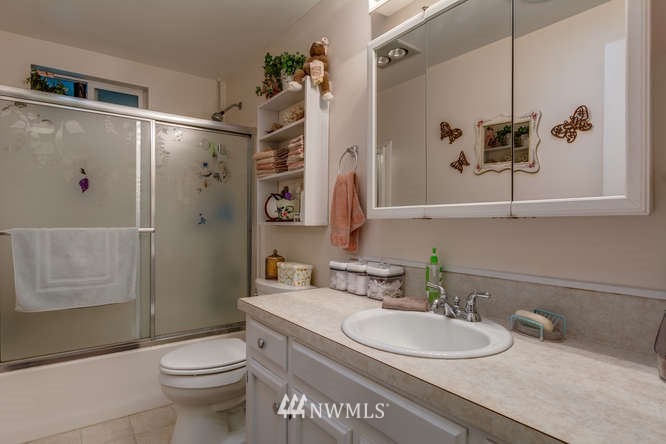 4103 Addy Loop Washougal, WA 98671 - Photo 9 of 21 Gallery Image 9