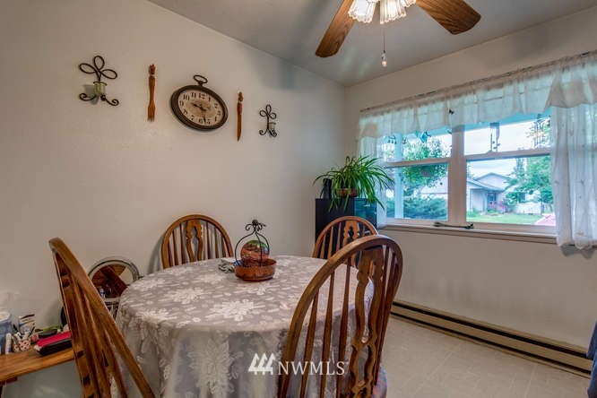 4103 Addy Loop Washougal, WA 98671 - Photo 10 of 21 Gallery Image 10