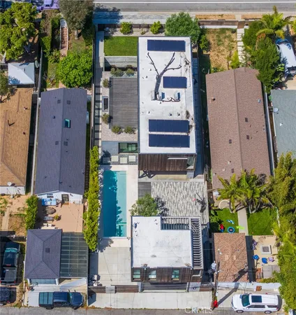 $22,000 | 762 Rosecrans Avenue, Manhattan Beach, CA 90266