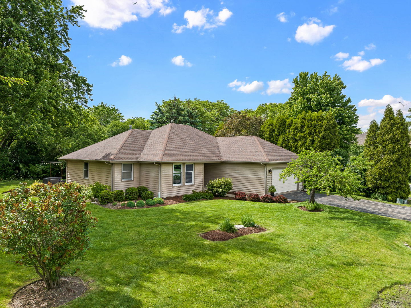 1680 Logan Street Roselle, IL 60172 - Photo 42 of 49